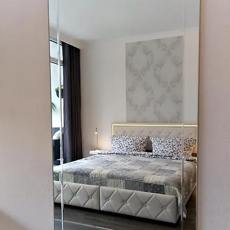 Regina Apartment